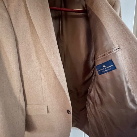 Brooks Brothers Camel Hair Blazer – Size 40S (New, Never Worn) - Picture 8 of 11